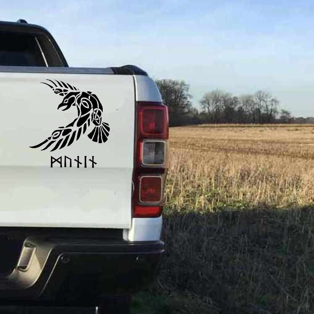 Viking Raven - Muninn - ᛗᚢᚾᛁᚾ